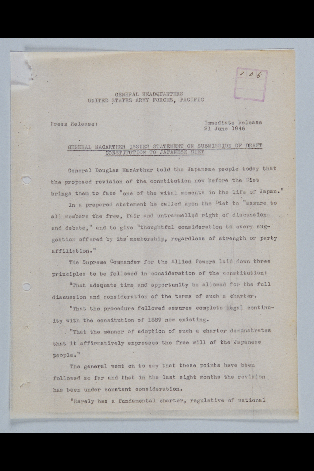 『Press Release: General MacArthur Issues Statement on Submission of Draft Constitution to Japanese Diet』(拡大画像)