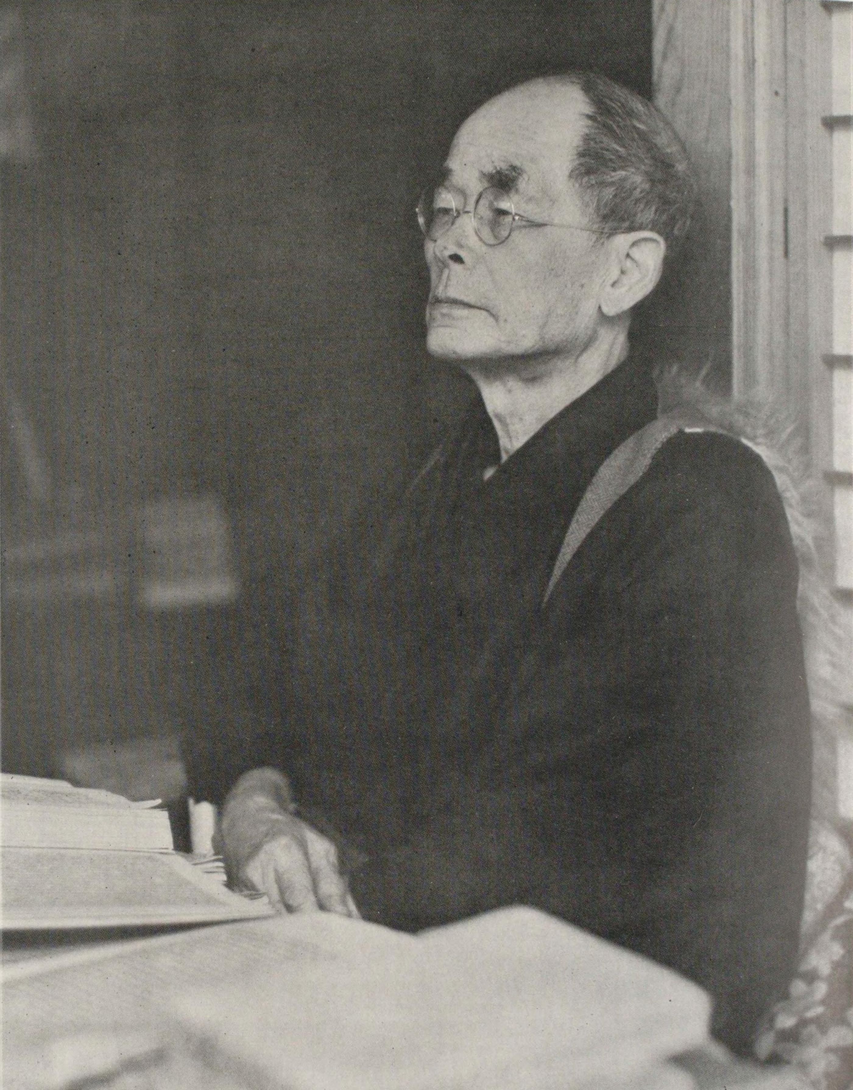 Portrait of SUZUKI Daisetsu6