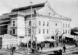 明治時代の芝居と劇場の写真3