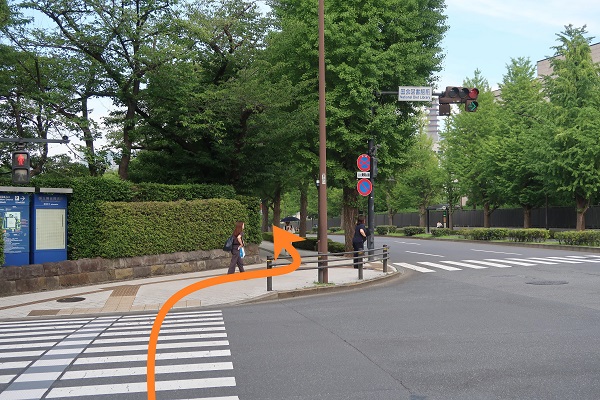crosswalk near Exit 2 of Nagatacho Station