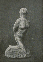 la sculpture Une femme