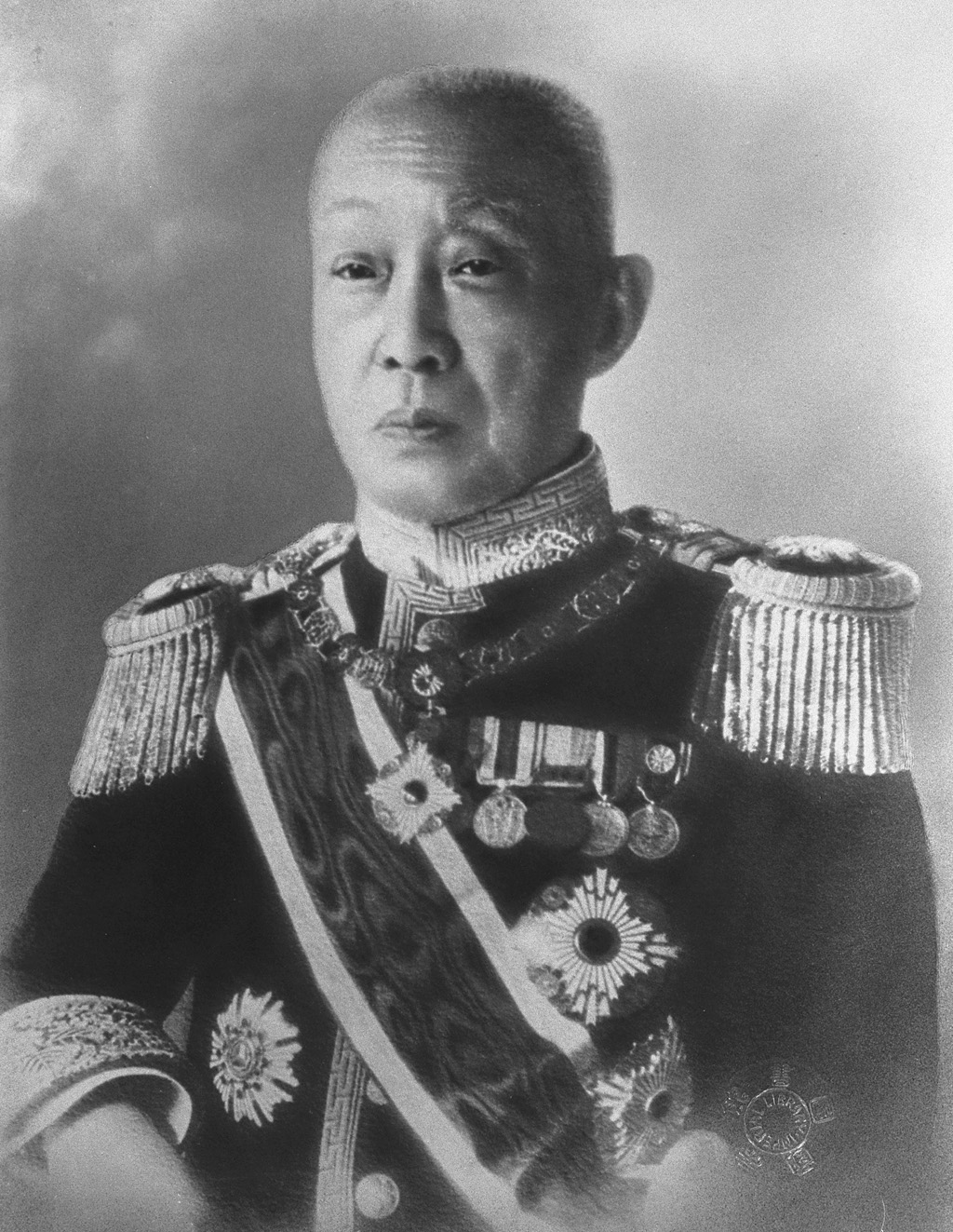 Portrait of SAIONJI Kinmochi1