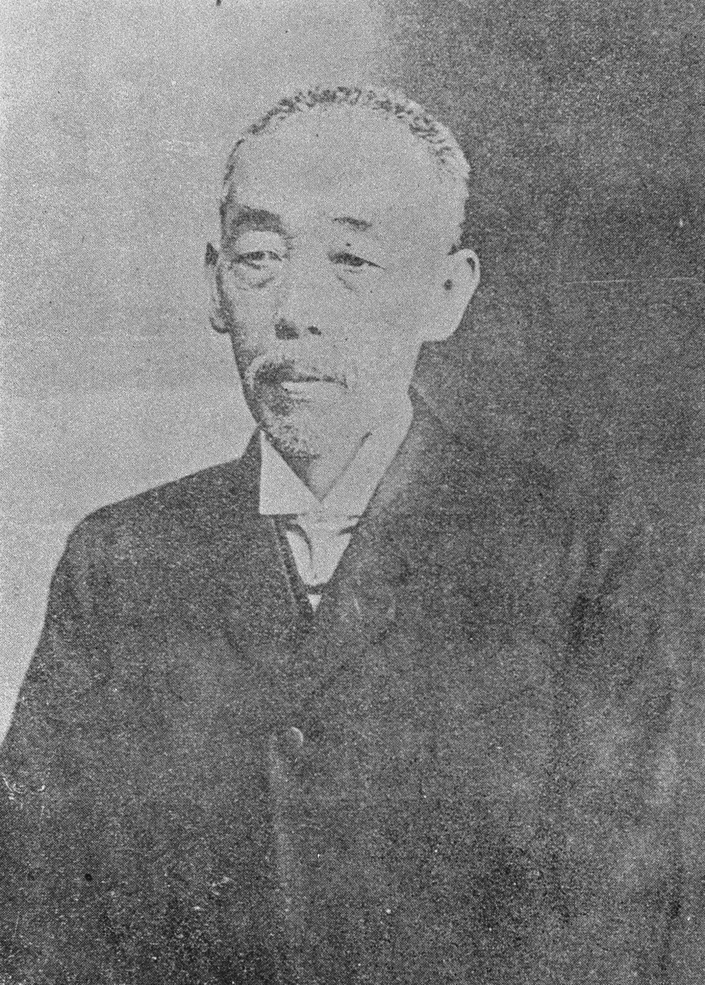 Portrait of SHIBATA Shokei1