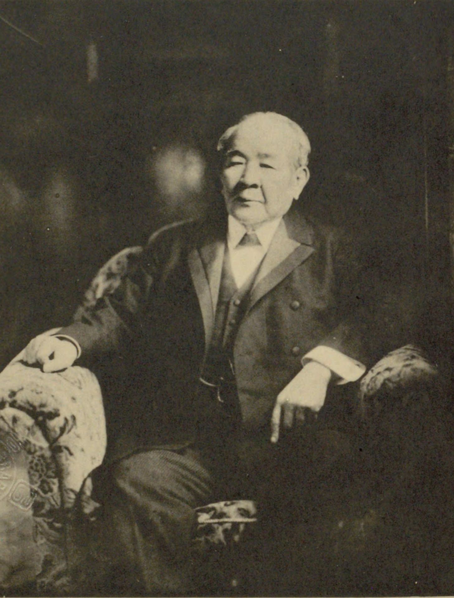 Portrait of SHIBUSAWA Eiichi9