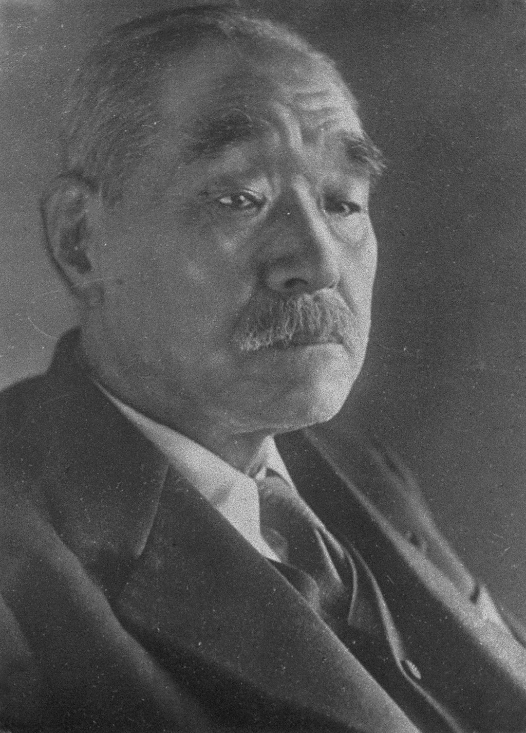 Portrait of SUZUKI Kantaro1