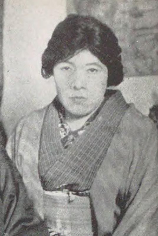 Portrait of YOSANO Akiko7
