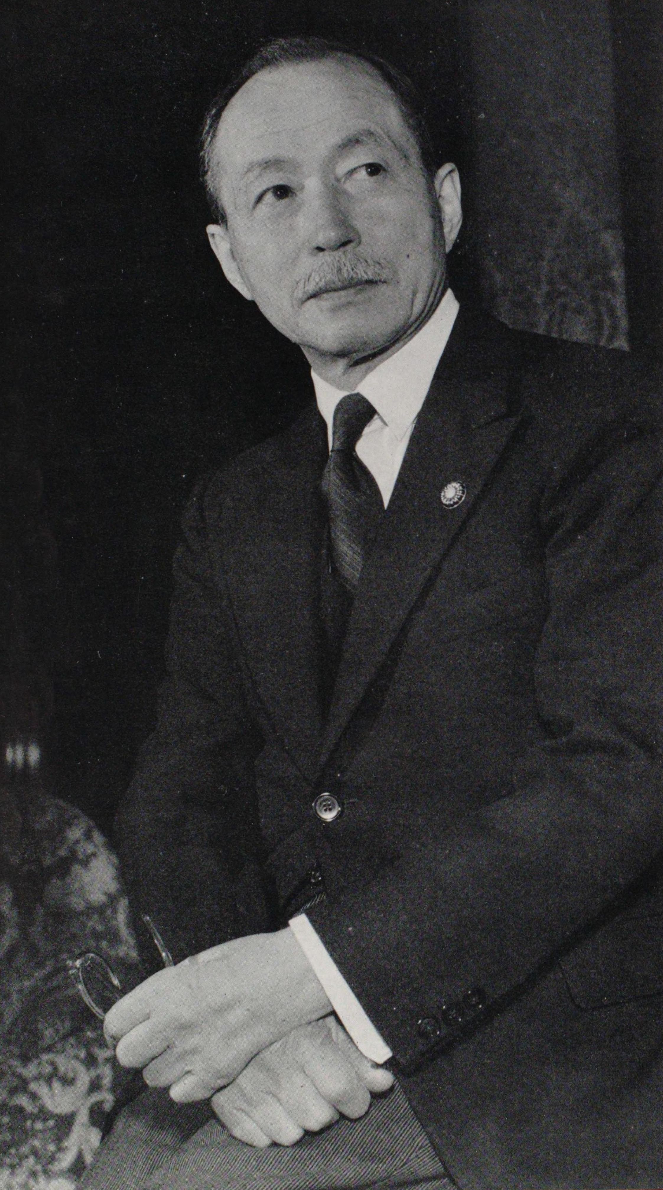 Portrait of SATO Naotake2