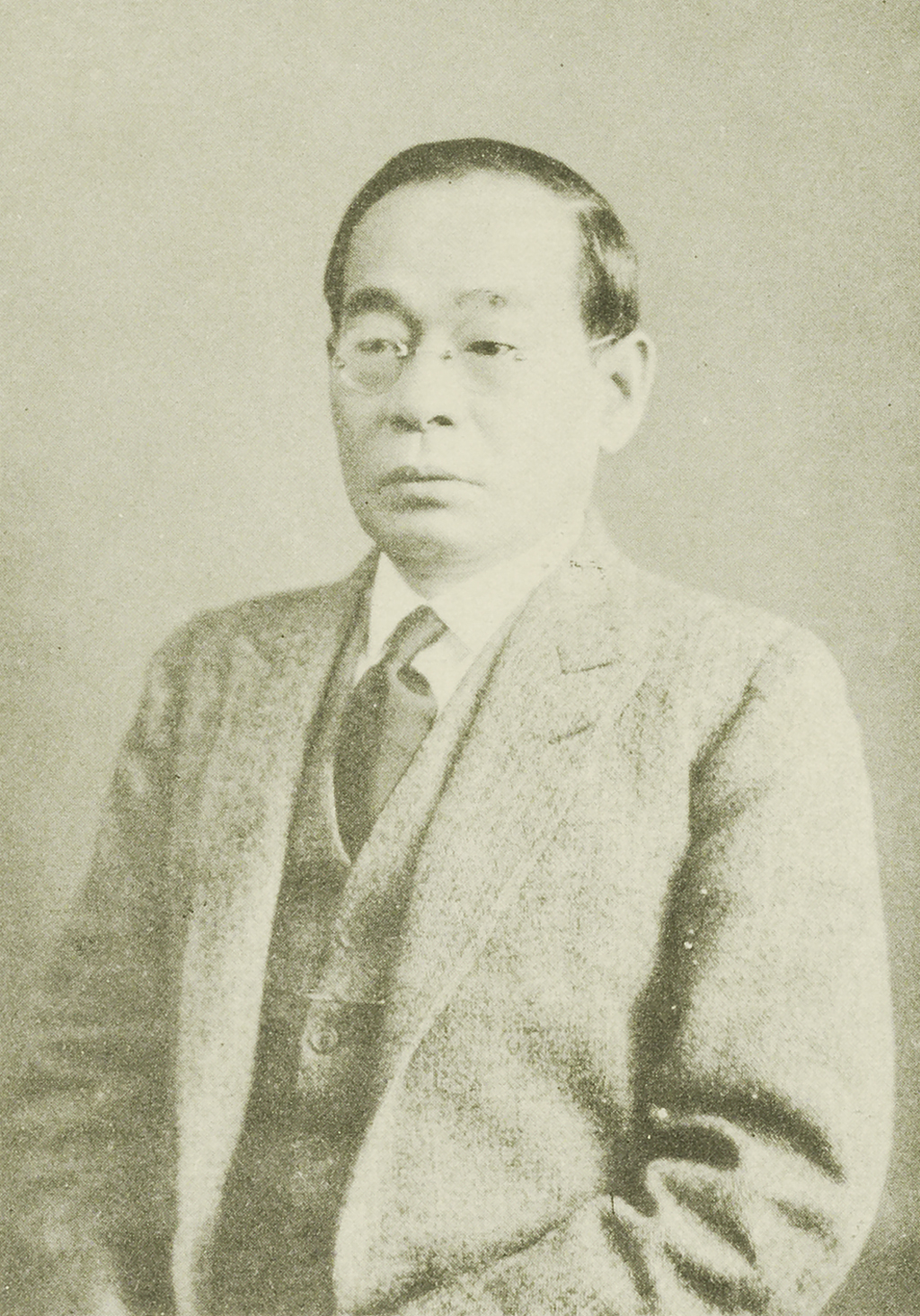 Portrait of KAGAMI Kenkichi1