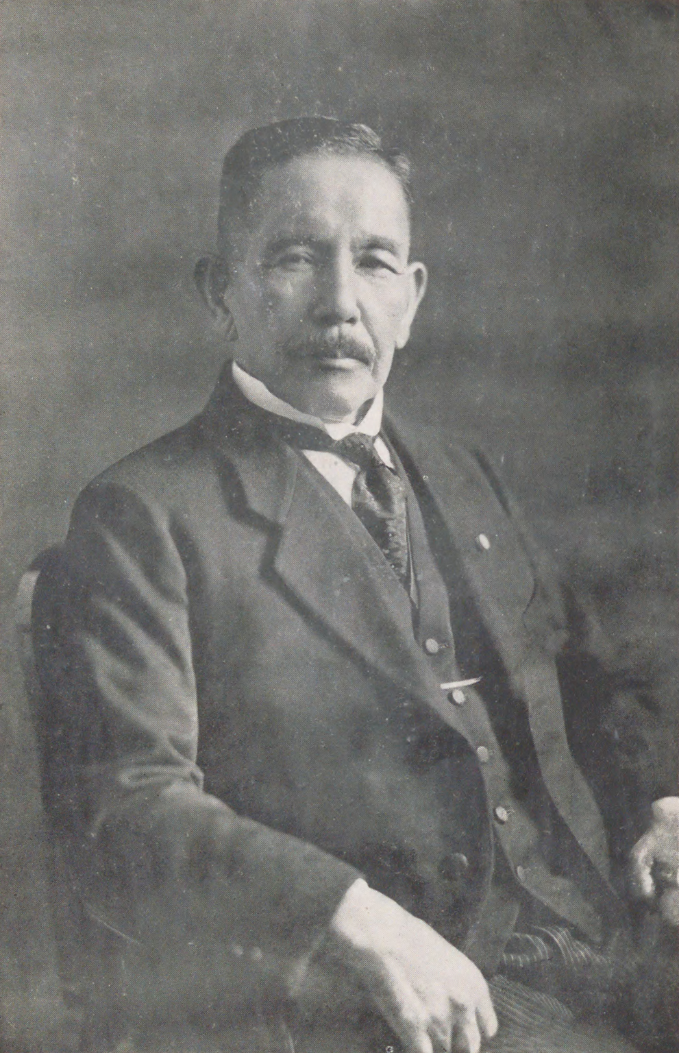 Portrait of MOCHIZUKI Keisuke1