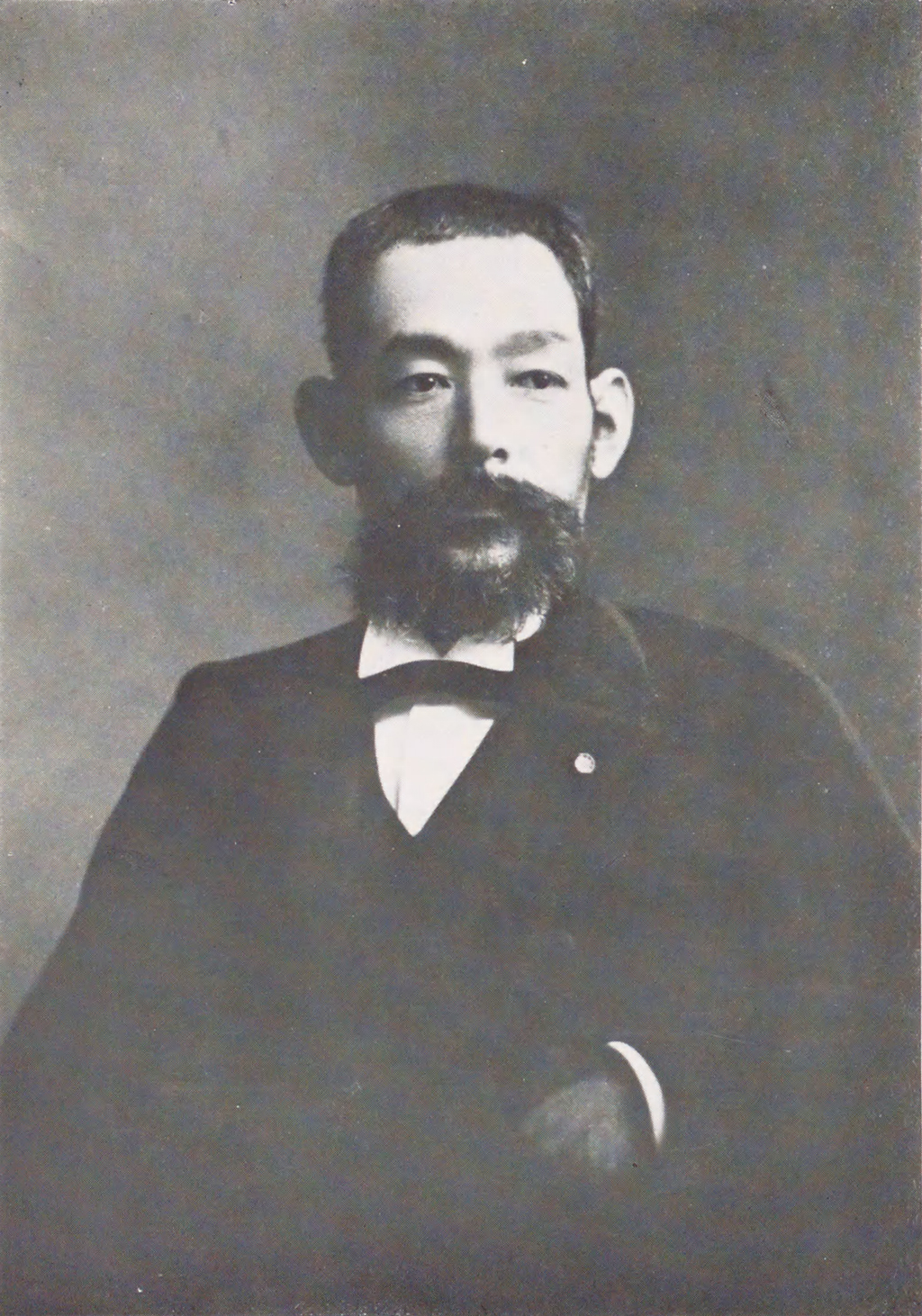 Portrait of TOMII Masaaki1