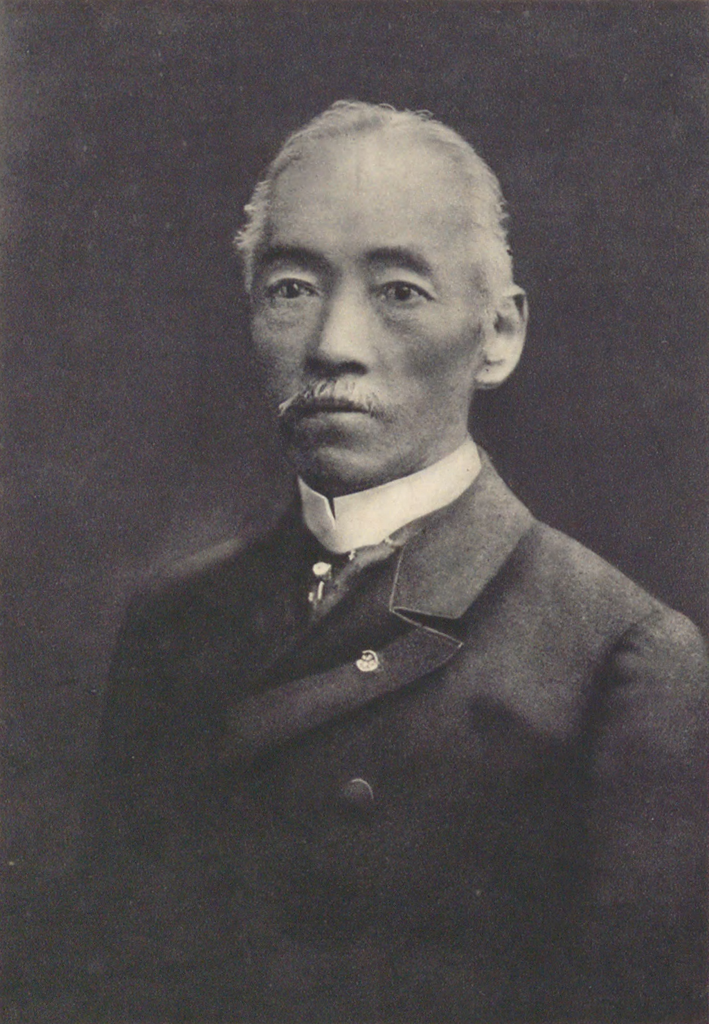 Portrait of TEJIMA Seiichi1