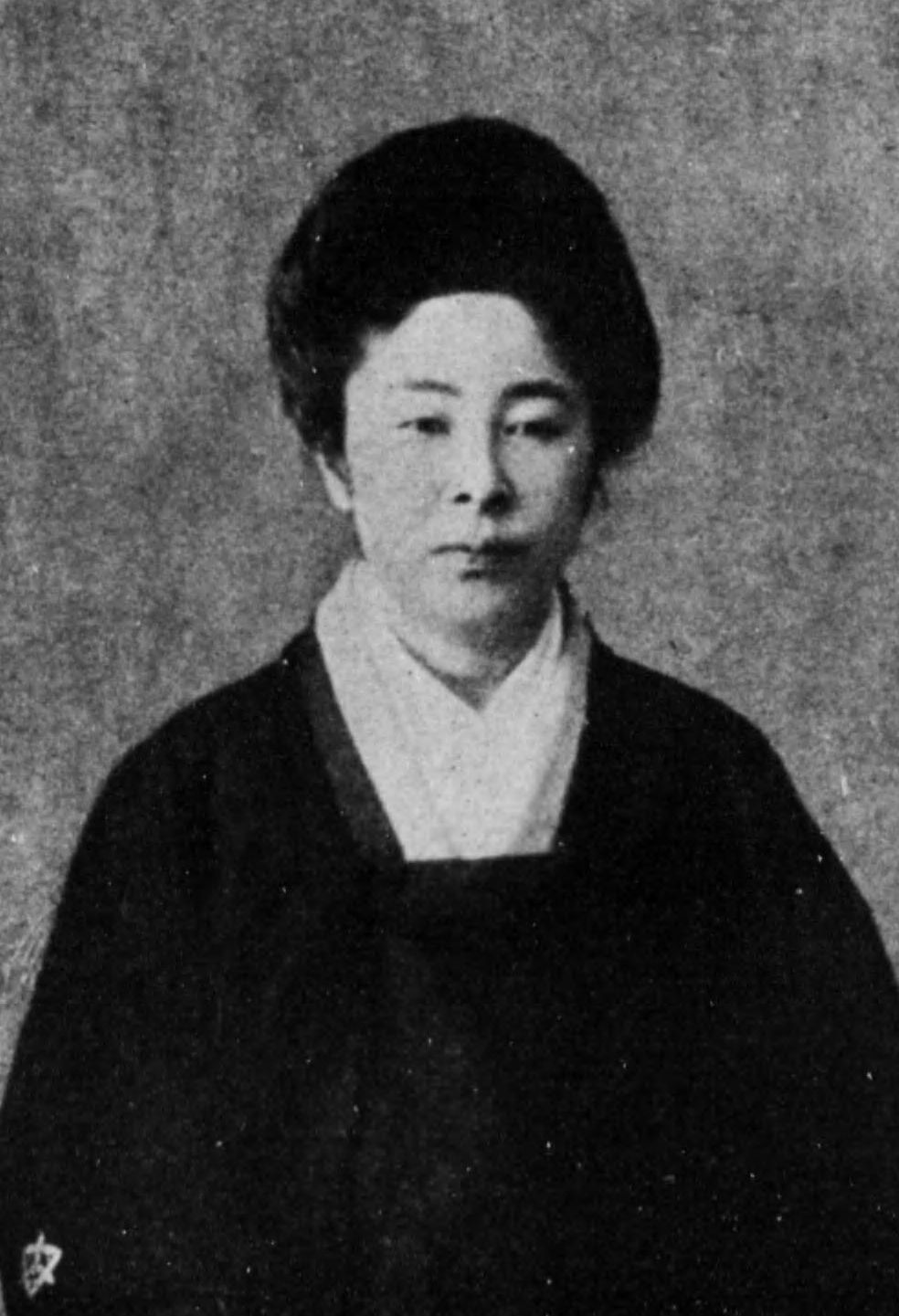 Portrait of SHIMODA Utako5