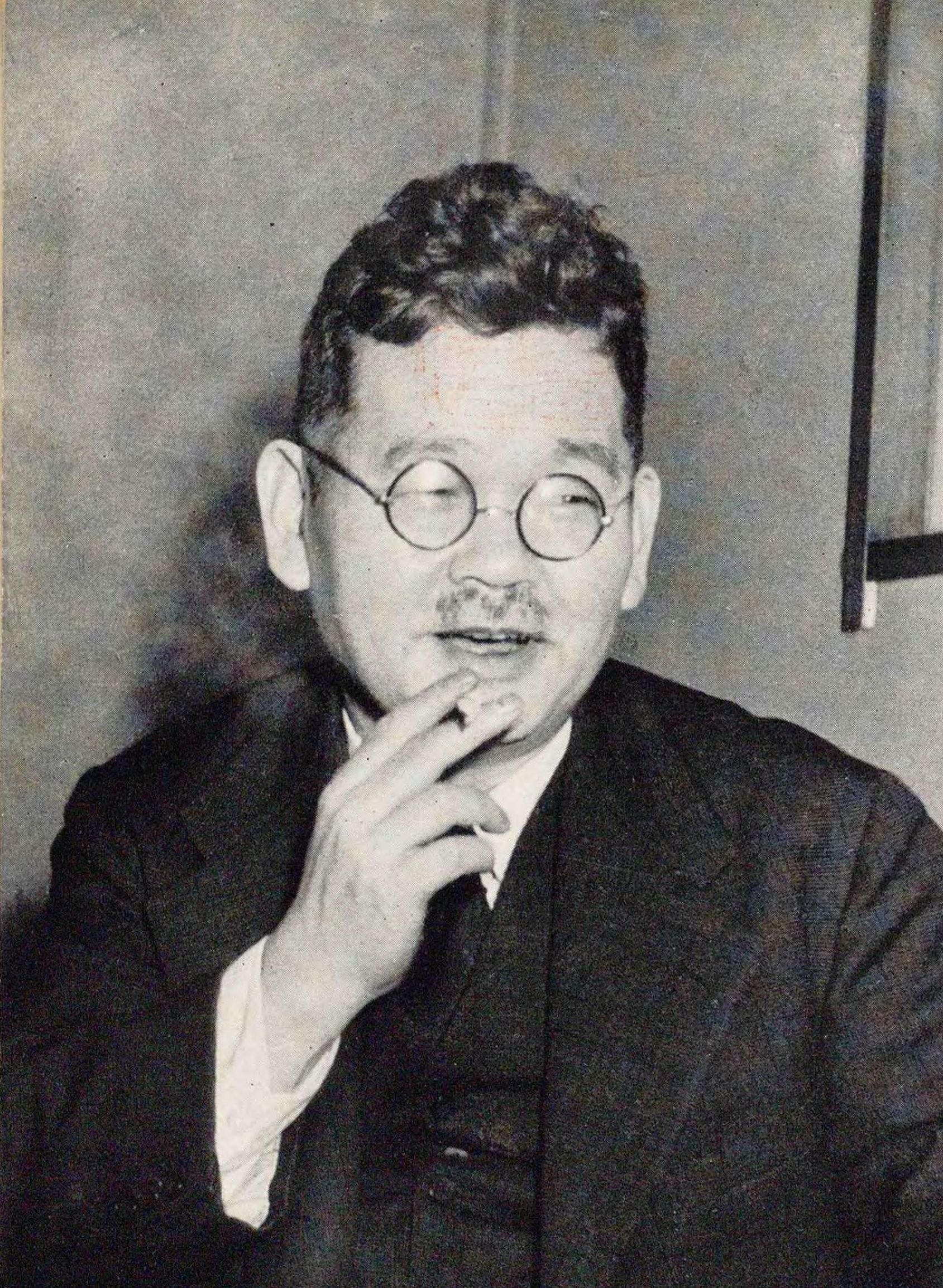 Portrait of KIKUCHI Kan1