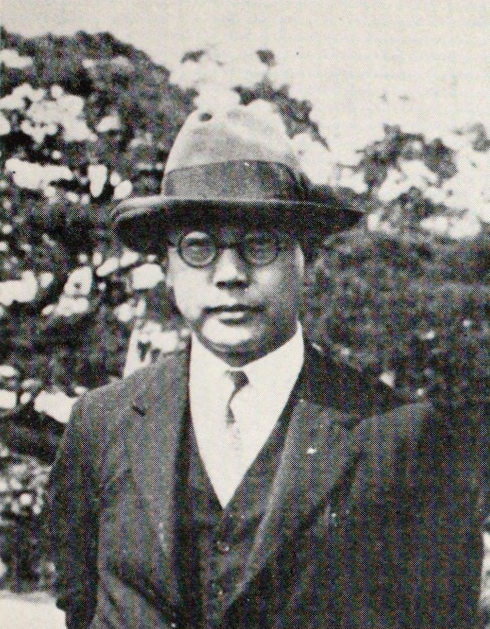 Portrait of TOSAKA Jun1