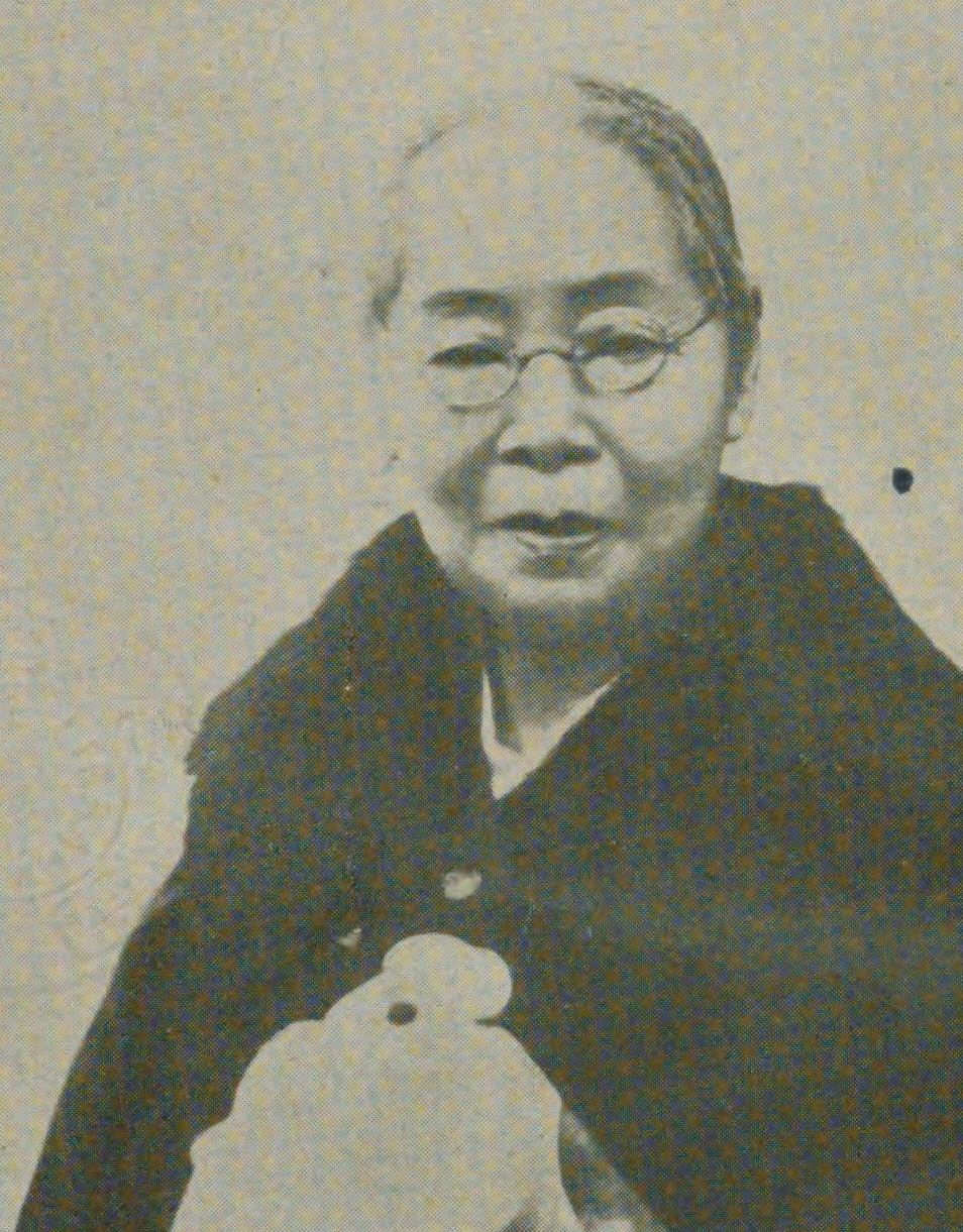 Portrait of YAJIMA Kajiko2