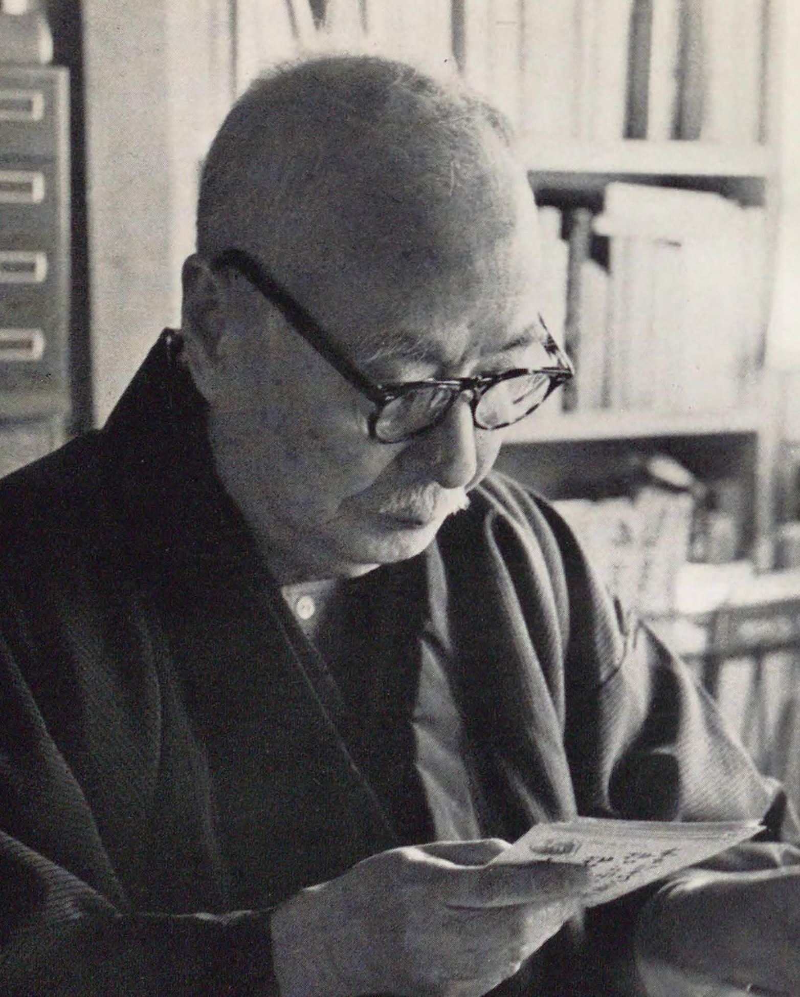 Portrait of TAKAHAMA Kyoshi3