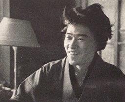 portrait of YOKOMITSU Riichi