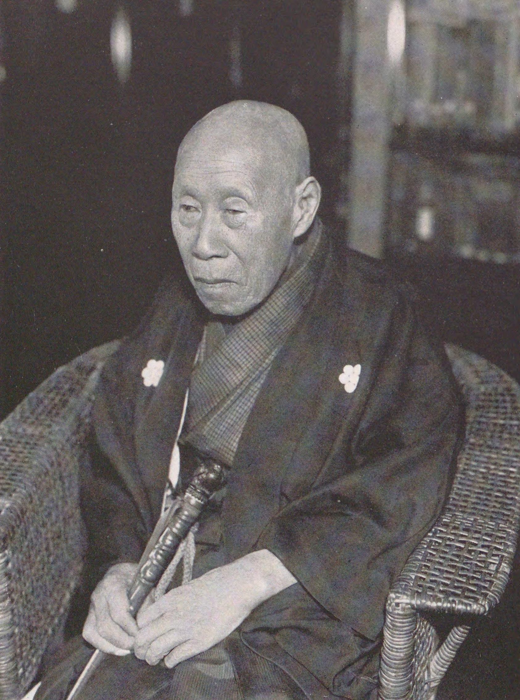 Portrait of ISHIGURO Tadanori3