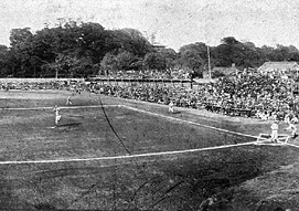 明治時代の野球と蹴球の写真